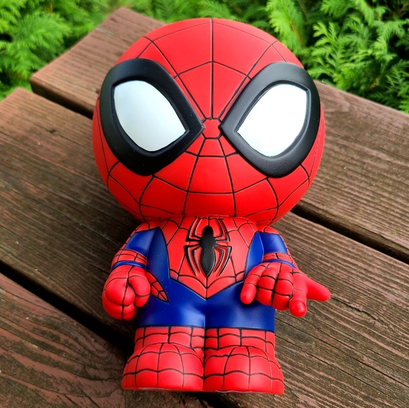 Marvel Spider-Man 3D Coin Money Piggy Bank Desktop Bookshelf Decor Figurine - Picture 2 of 10